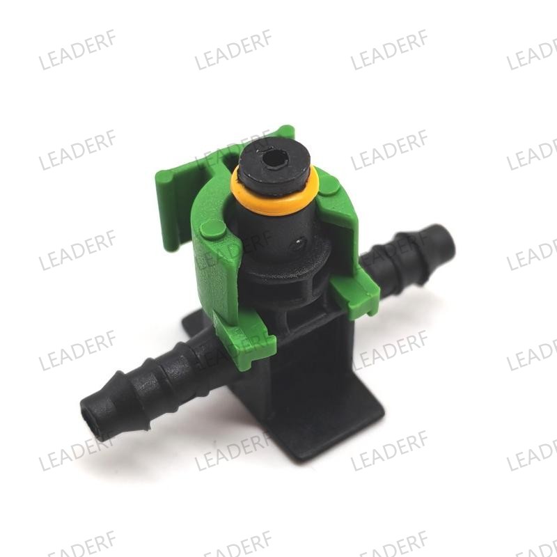 Leakoff Connector T/ Ford, Transit��Denso